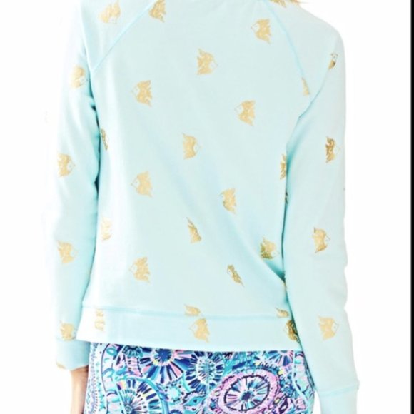 Lilly Pulitzer Braydon Pullover Pink Sunset Seas the Day Graphic Blue Size M NWT - Picture 2 of 9
